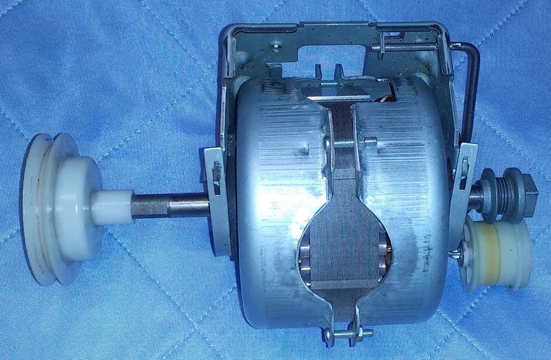 HITACHI　DE-N60WV　日立衣類乾燥機用モーター　中古　2016年式