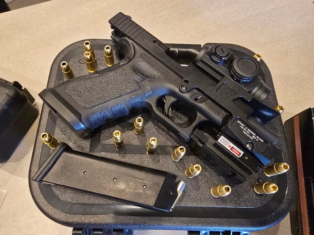 トイガン GLOCK 17c (GEN3) Evolution 2 HW LM