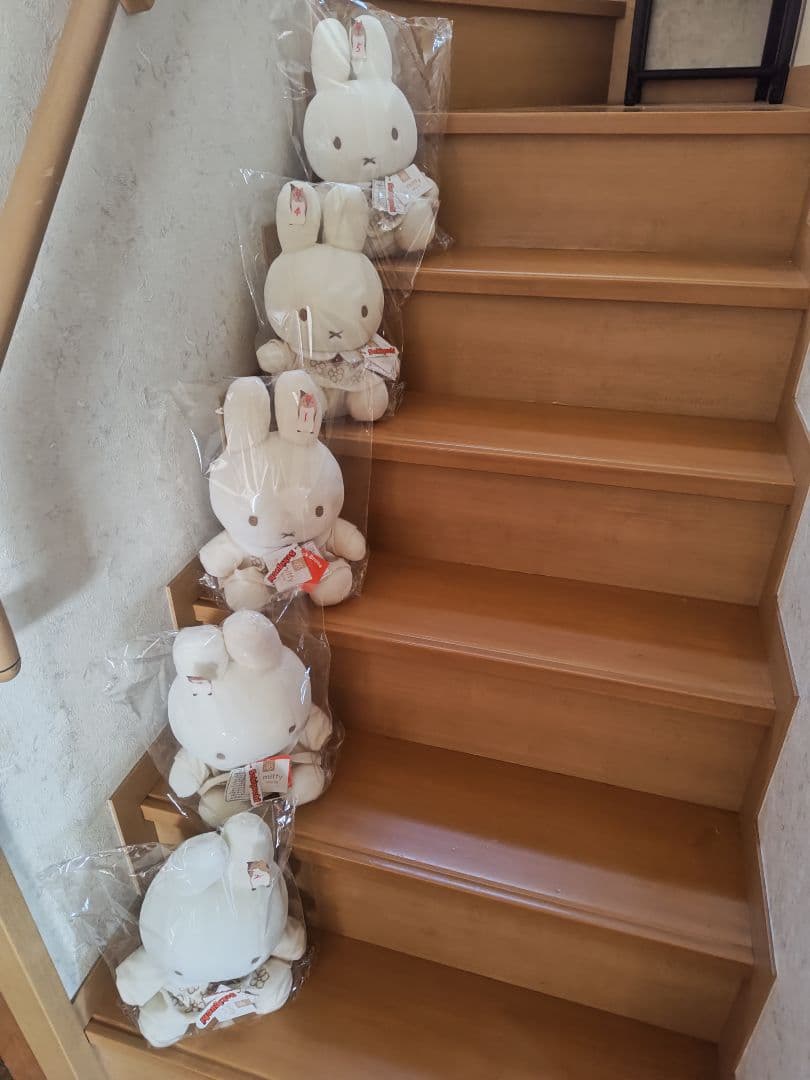 miffy whiteシリーズ ミッフィー 花柄ドレスM ぬいぐるみ