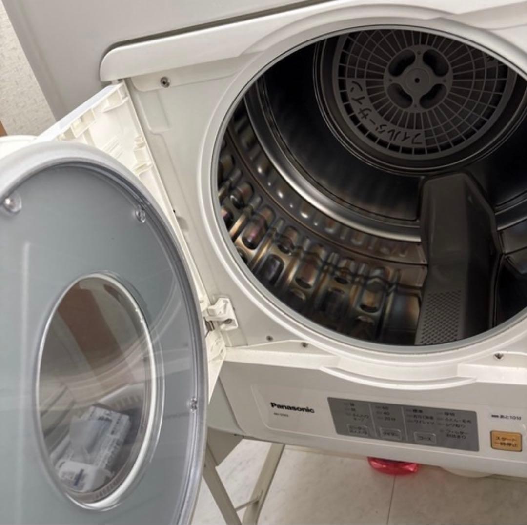 Panasonic 衣類乾燥機　パナソニック　除湿形電気衣類乾燥機　5 .0kg