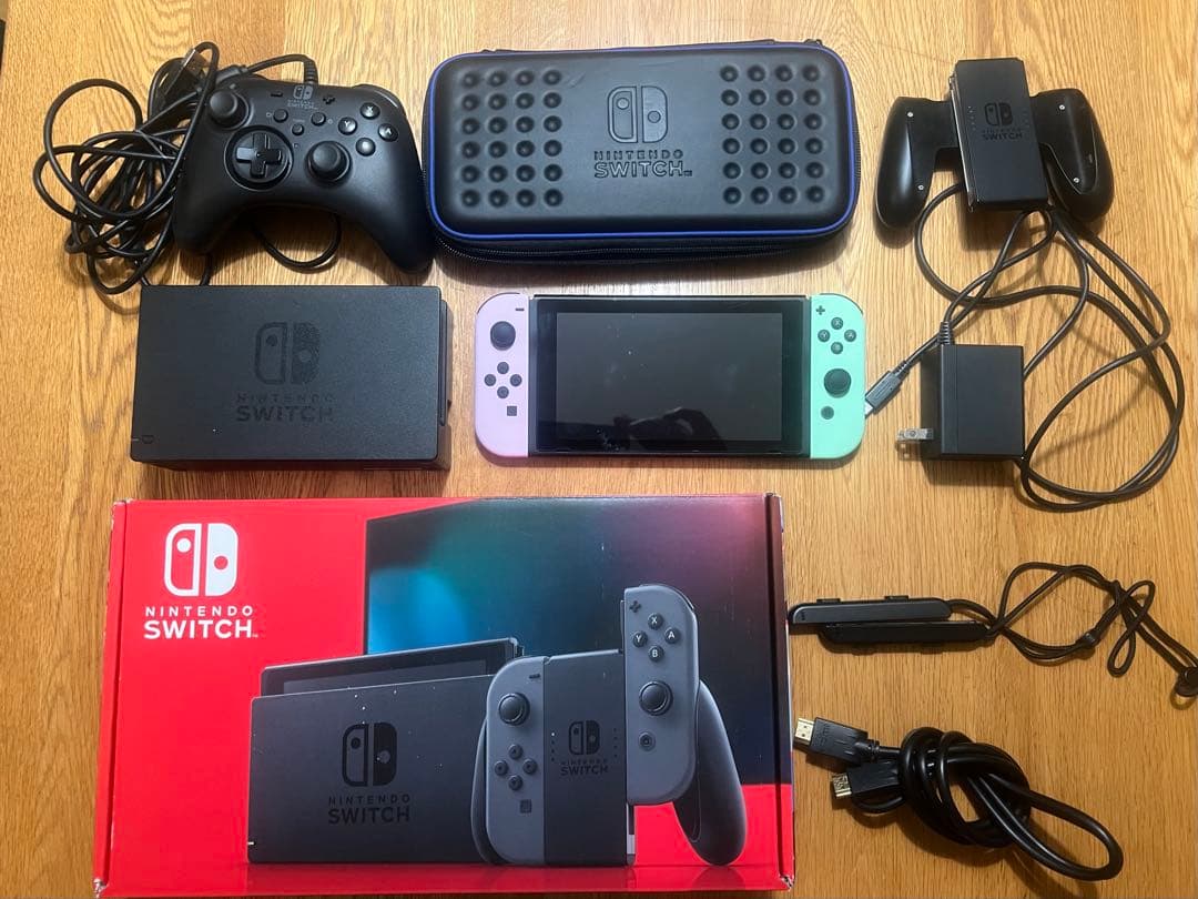 Nintendo Switch 本体 ジョイコン新品（2個）その他付