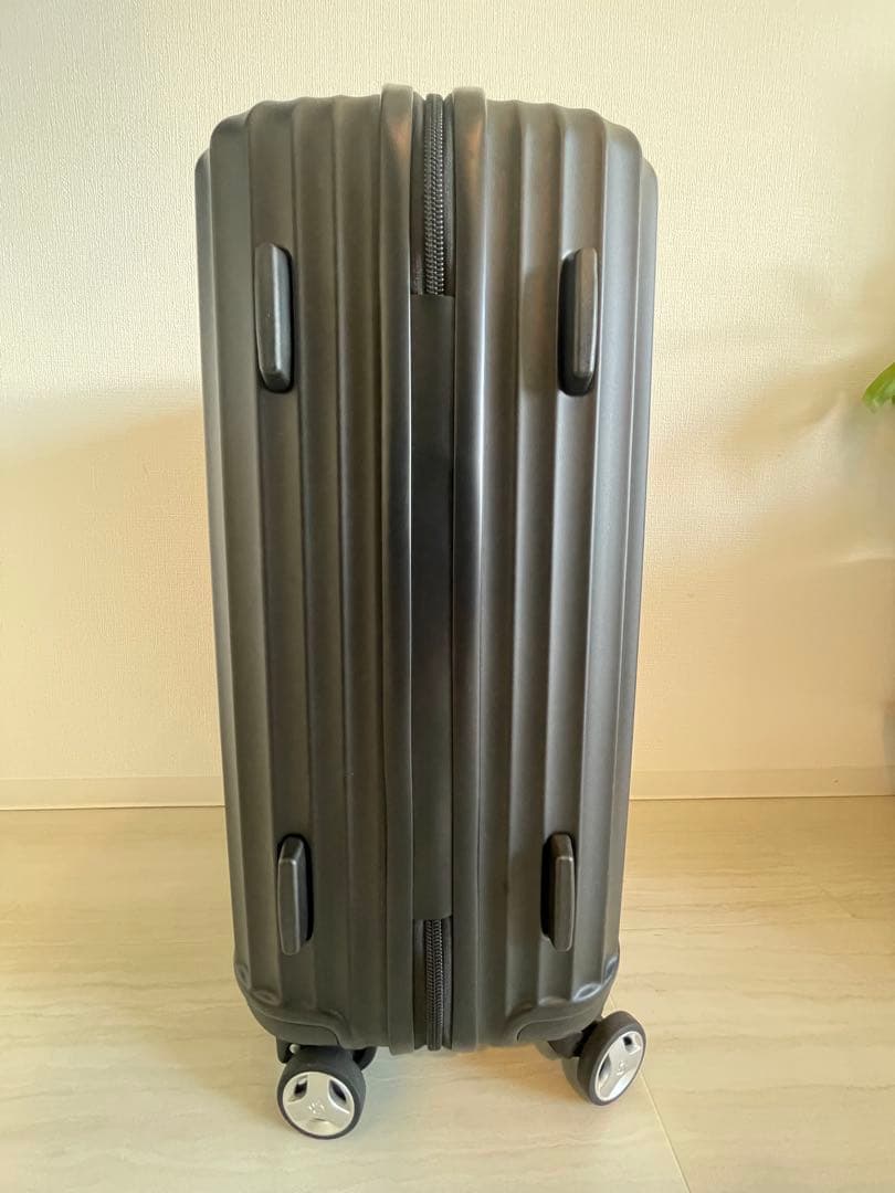 サムソナイト エナウ スピナー55 ブラック　スーツケース