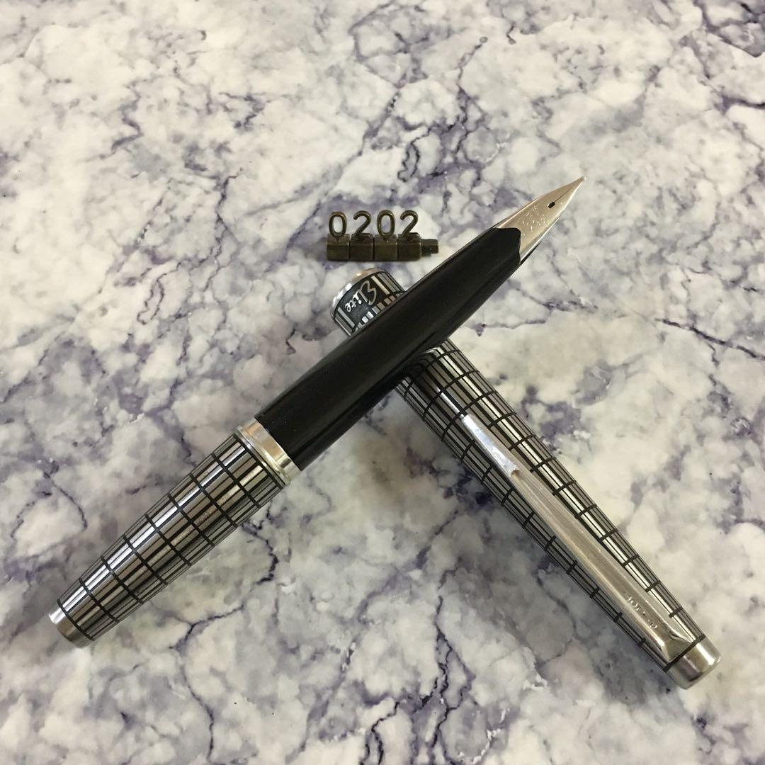 #0202 オーバーホール済み 万年筆 PILOT Elite 全格子 18k