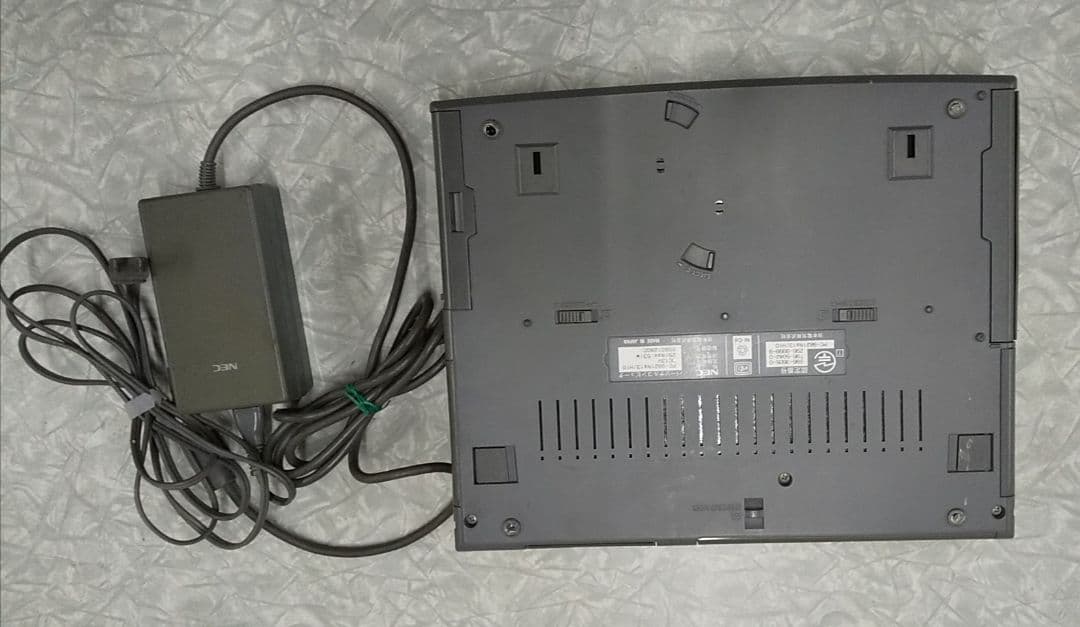 NEC PC-9821Na13ノートPC 本体 ACアダプター付き ジャンク品