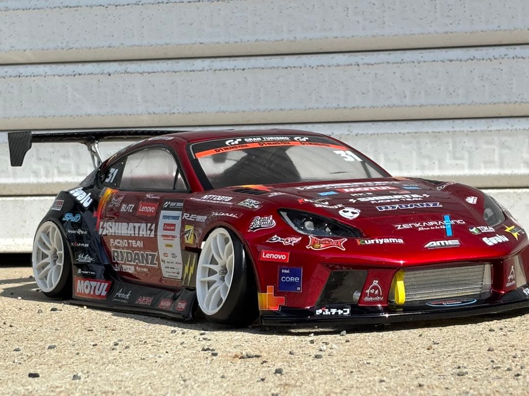 r31HOUSE gr86ラジコンボディー　SHIBATA仕様 塗装済未走行