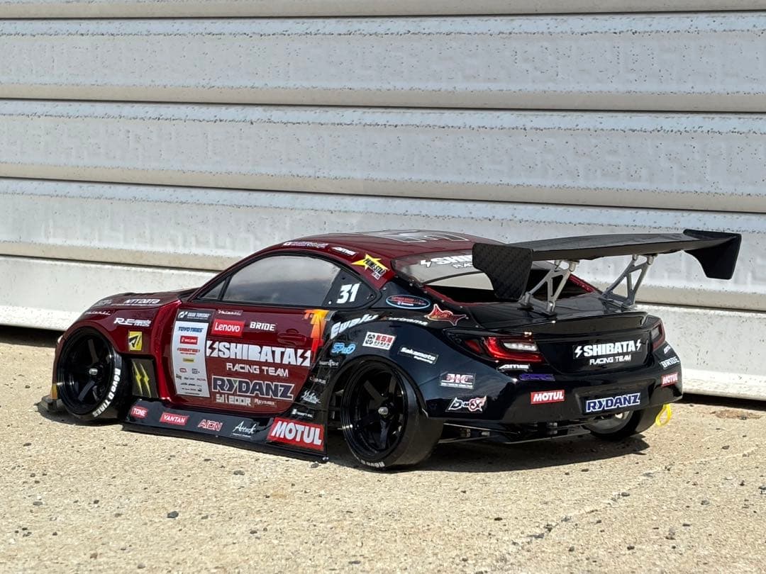 r31HOUSE gr86ラジコンボディー　SHIBATA仕様 塗装済未走行