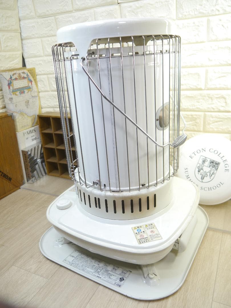 送料込◆2014⑨◆コロナ 石油ストーブ 円筒形ホワイト ストーブ 安全ガード付