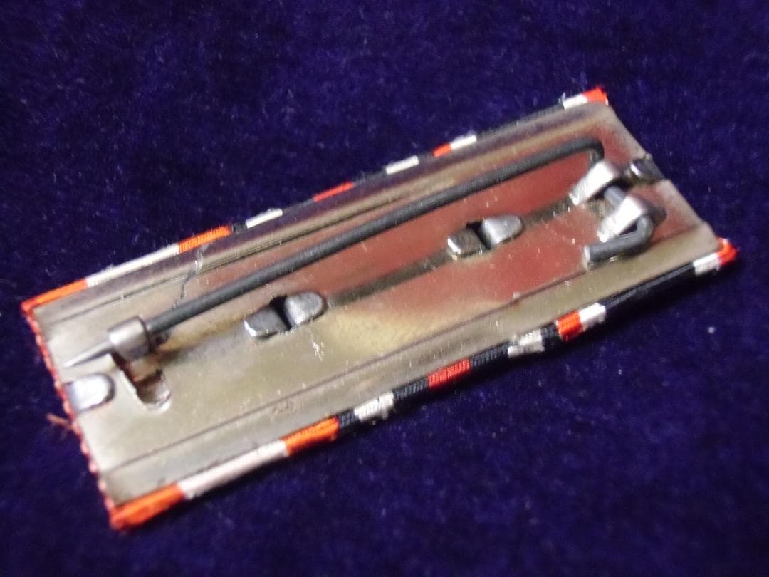 ⊞ドイツ軍の勲章/徽章＊拡張型３連略綬（実物）