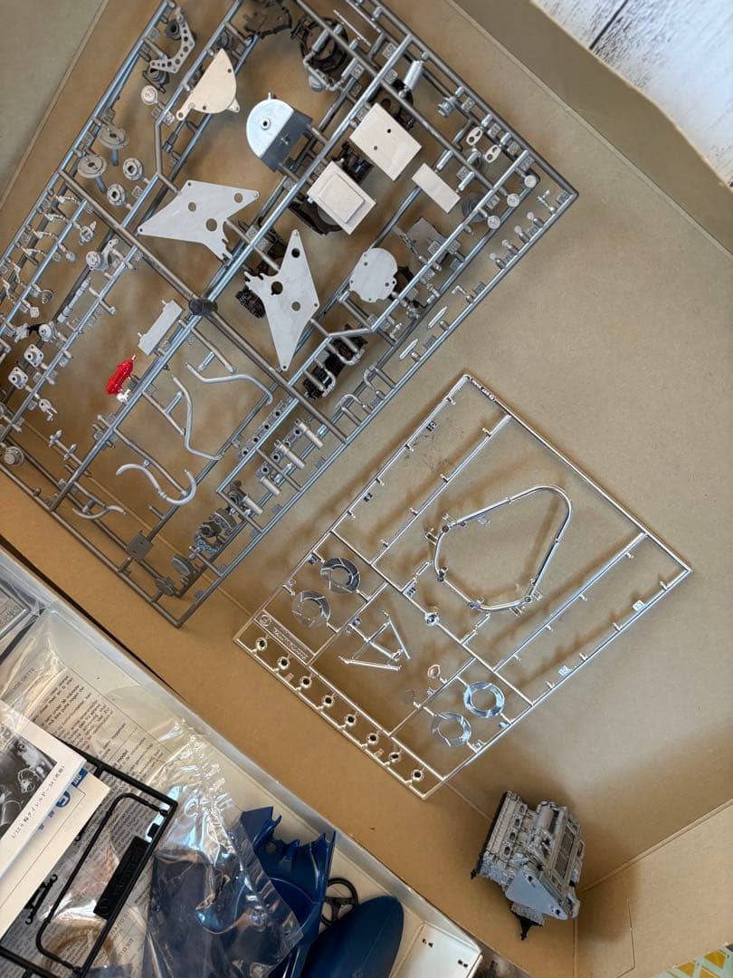 タイレル　p34 シックスホイーラー　プラモデル　1/12 f-f1