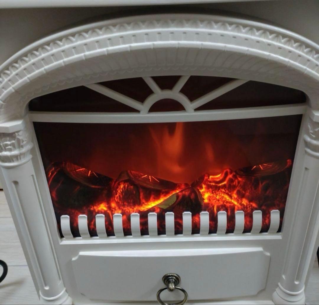 今だけお値下げ中❣お買い得品❣ニトリ　暖炉型ファンヒーター