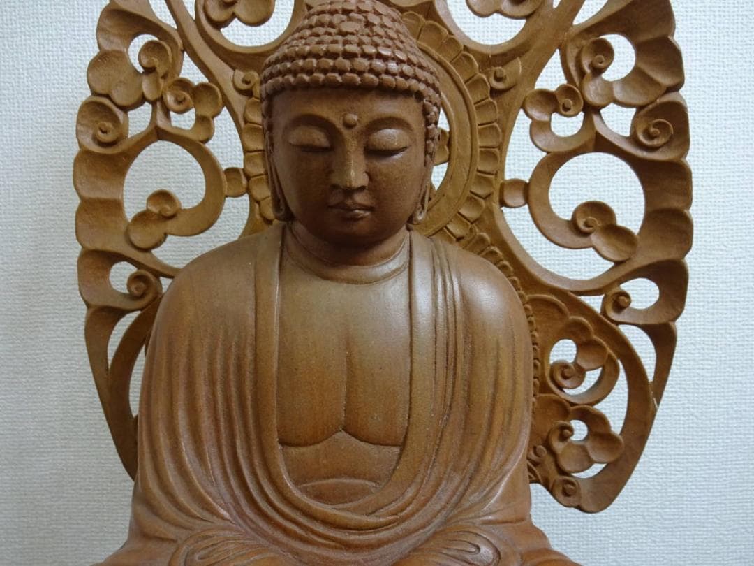 木彫り　阿弥陀如来座像　高さ約60㎝　古美術　中国美術　骨董　旧家蔵出し　置物