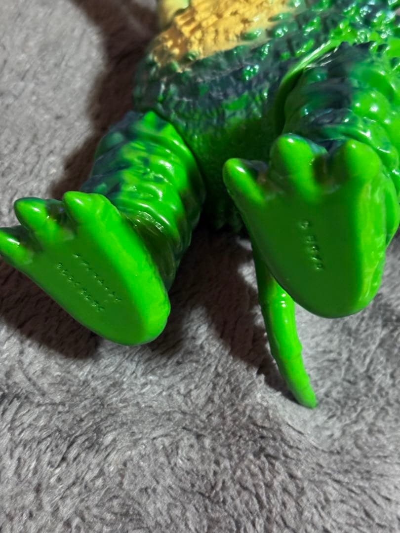 安楽安作 メディコムトイ ガラモン ガラモンの逆襲 β版 ソフビ インディーズ