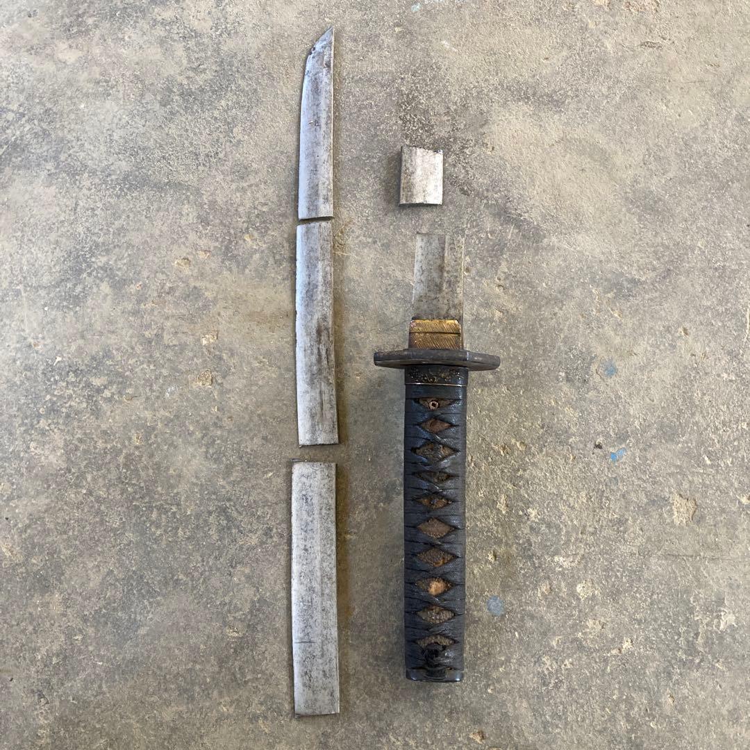 ジャンク 江戸時代 残欠 古い日本刀 合法サイズにカットされています。