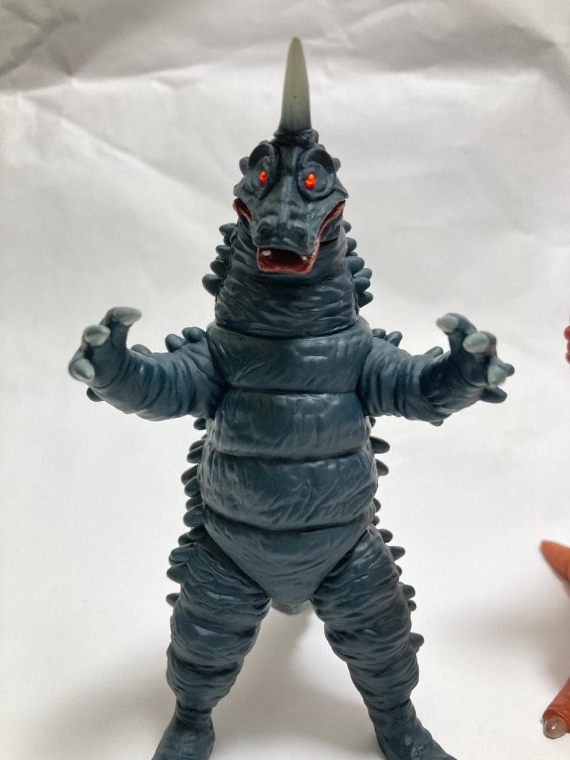 【輸送箱付】アルティメットルミナス ブラック レッド ギラス ウルトラマン レオ