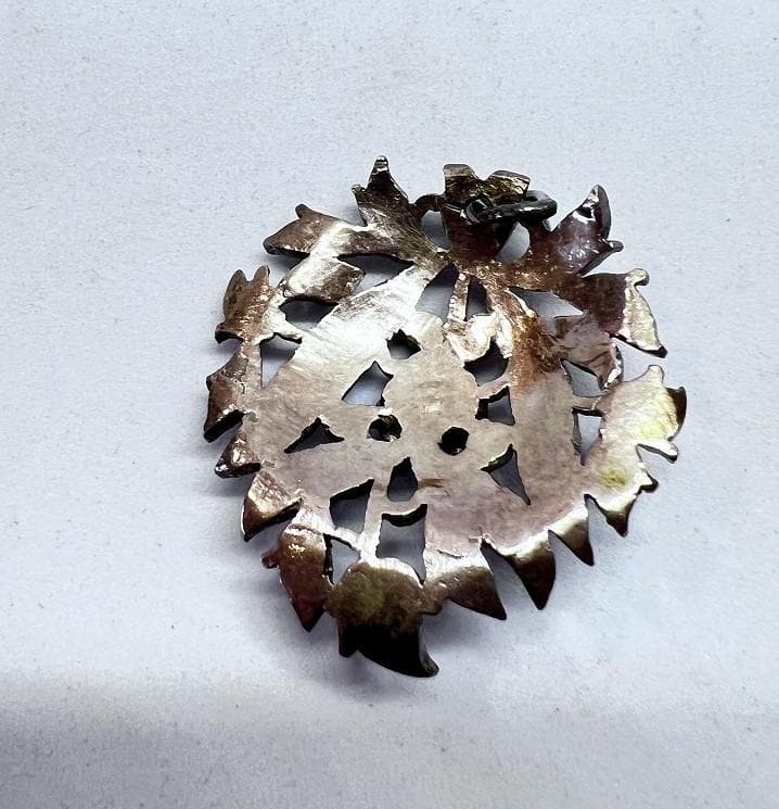 ペンダントトップ　水晶　ローズカット　ジョージアン