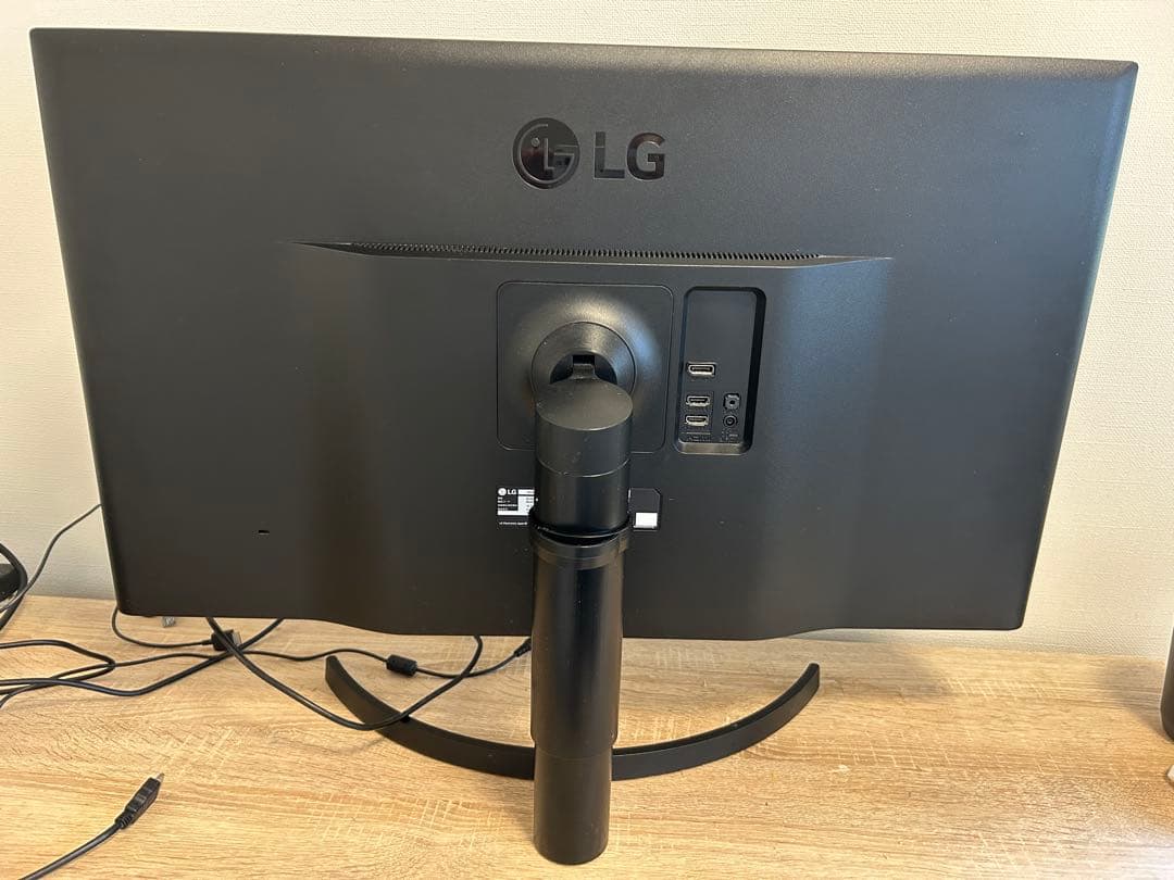 LG 32UK550-B モニター ディスプレイ 31.5インチ 4K