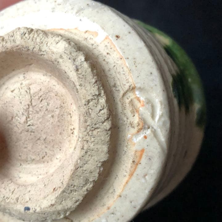 古美術品◼️蔵から、かなりステキな雰囲気のぐい呑み、お猪口が出て来た。