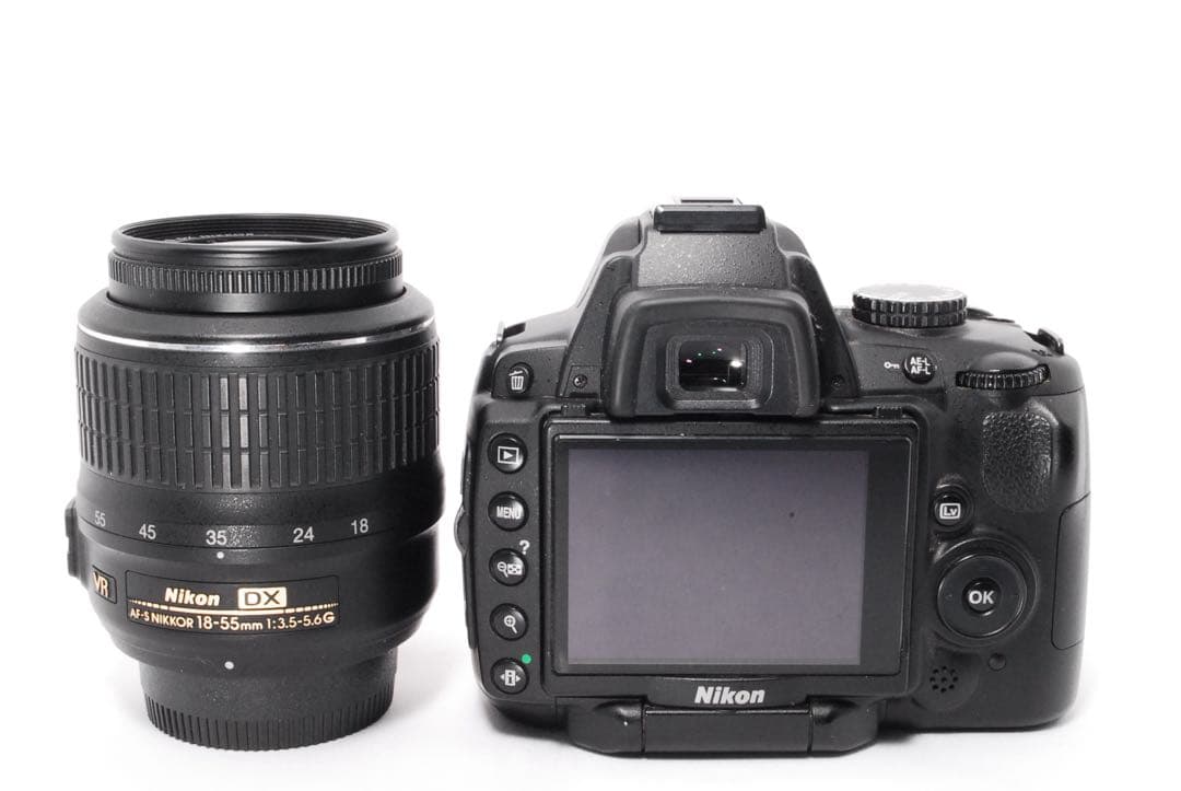 ❤️一眼デビューにオススメ❤️Nikon D5000❤️手ぶれ補正搭載❤️一眼レフカメラ