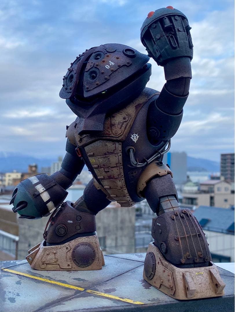 ガンプラ MG 1/100 MSM-04 アッガイ　完成品