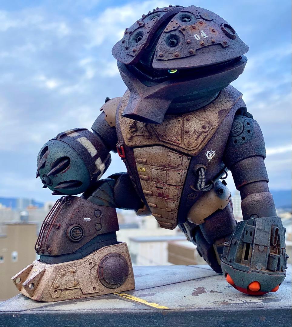 ガンプラ MG 1/100 MSM-04 アッガイ　完成品