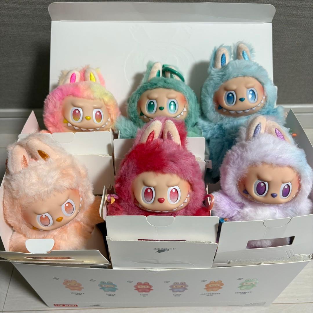 ラブブ BIG INTO ENERGY アソート　popmart エナジー