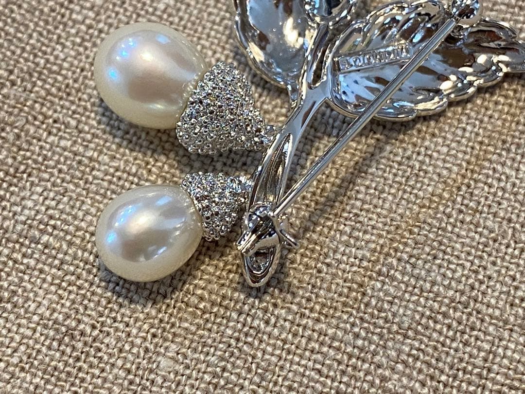 MIKIMOTO ミキモト　パール　ブローチ　どんぐり　卒業式入学式にも