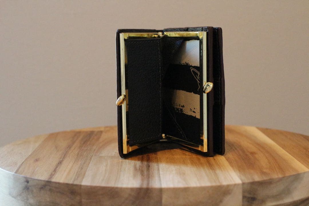 Vivienne Westwood EXECUTIVE がま口二つ折り財布黒