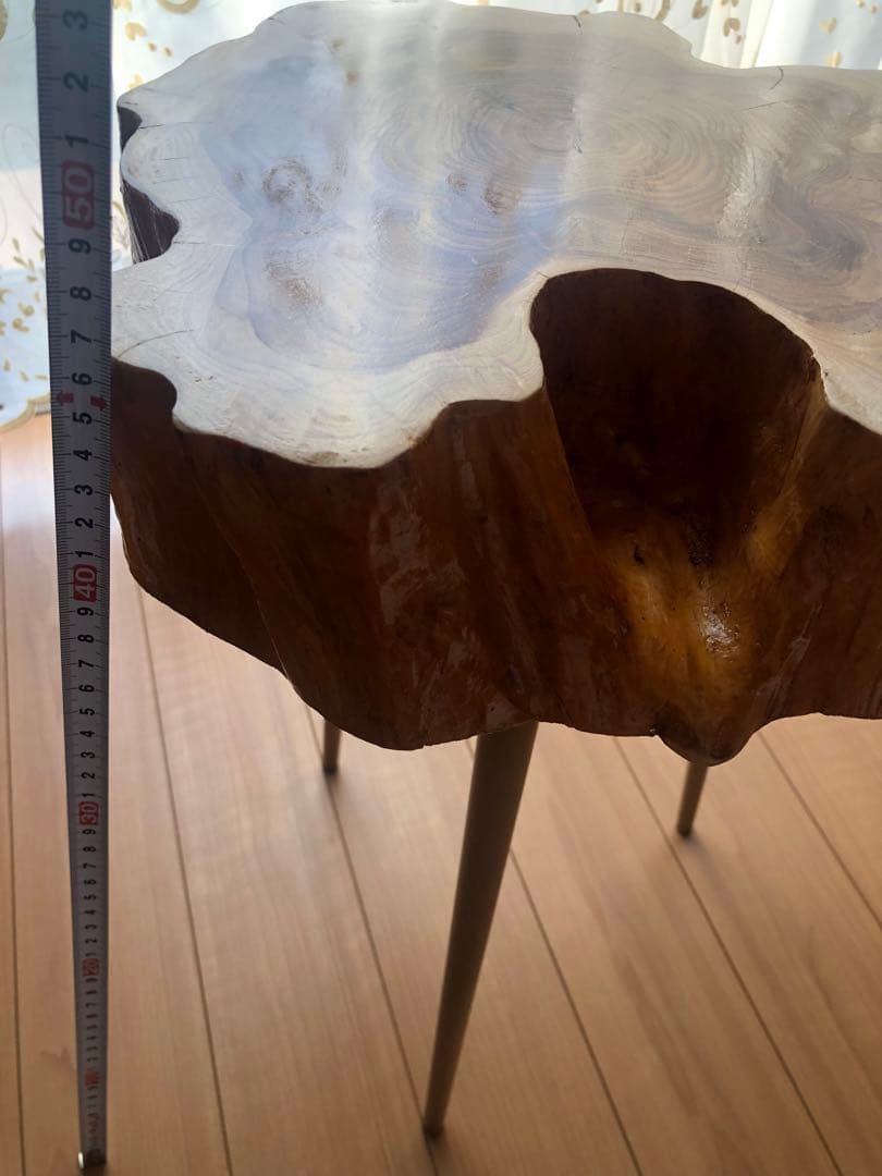 切り株　コーヒーテーブル　ゴールド色アイアン脚