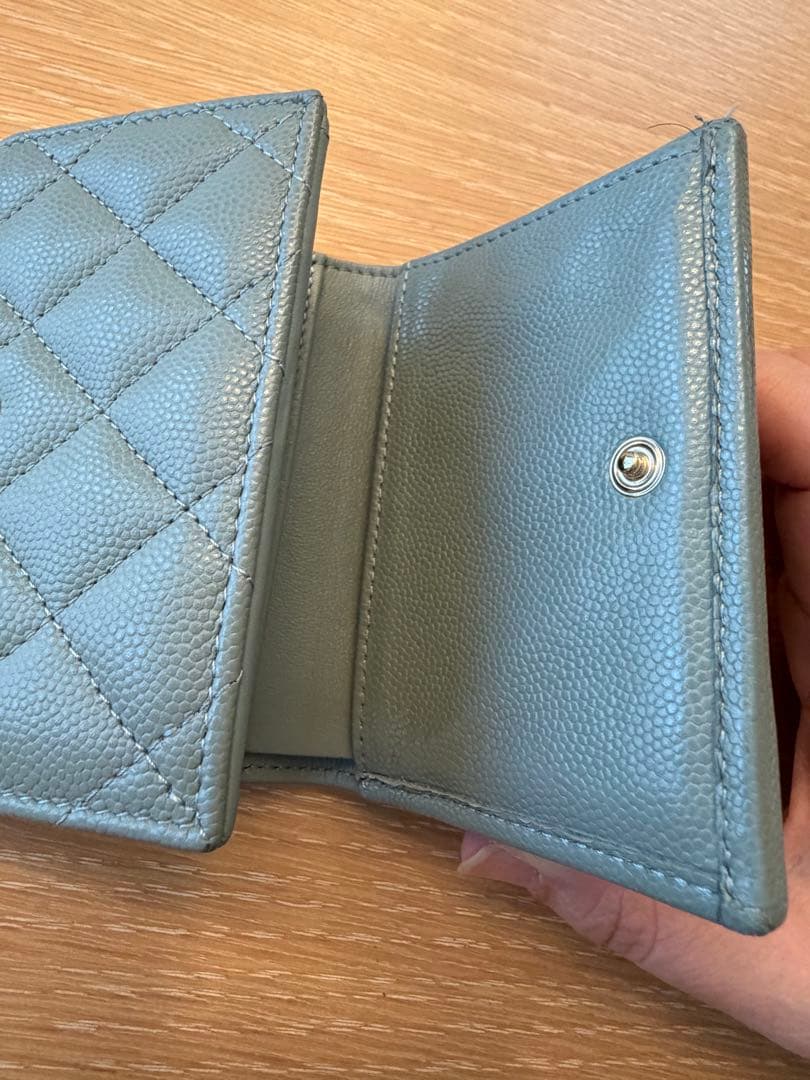 CHANEL マトラッセ　コンパクト財布