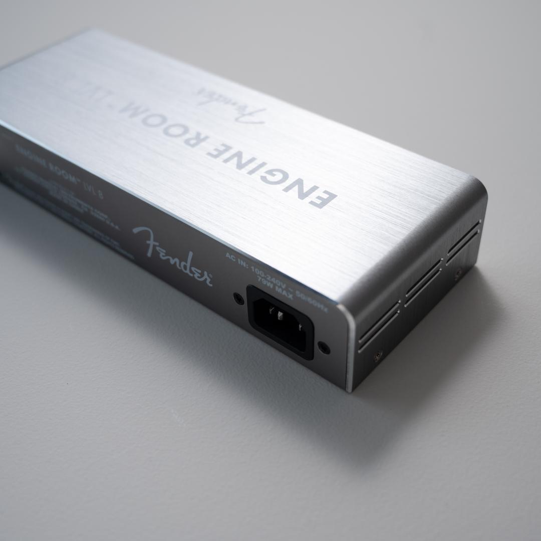 FENDER / Engine Room LVL8 パワーサプライ