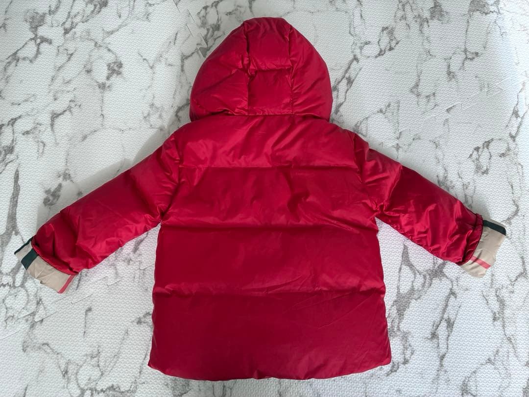 Burberry 赤 チェック柄 ダウンコート98㌢8Y