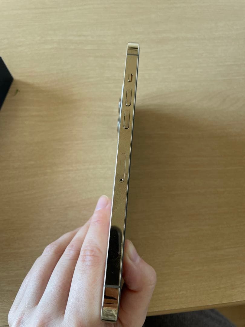 美品　Apple iPhone 12 Pro Max 本体