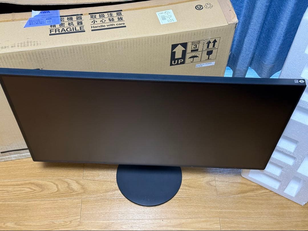 EIZO FlexScan 31.5インチ ディスプレイ EV3285-BK
