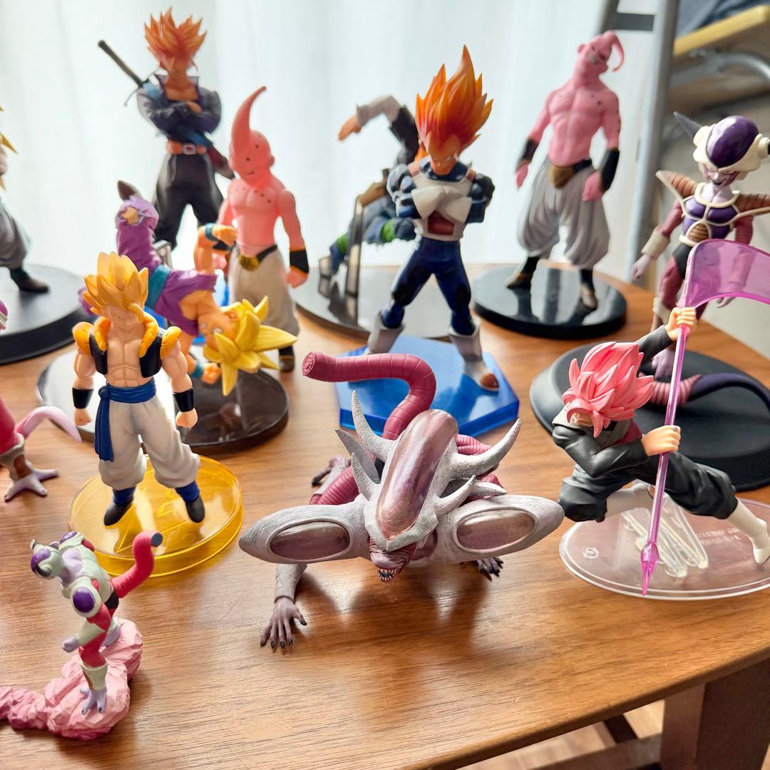 値下げ バラ売り可【ドラゴンボール】フィギュア 24点