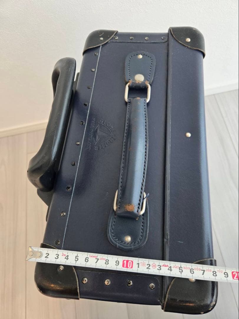 グローブトロッターGLOBE-TROTTERスーツケース　ネイビー