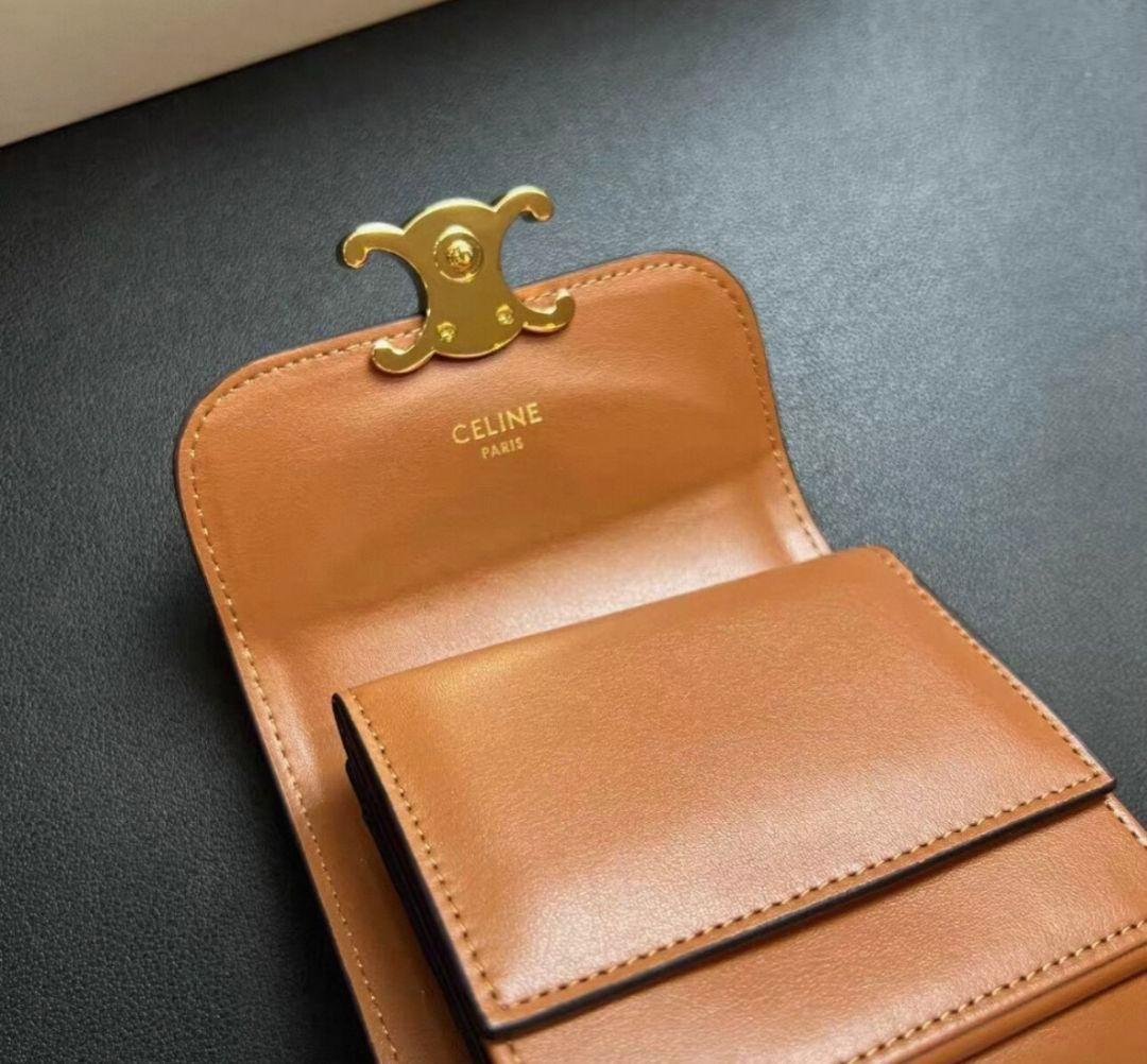 CELINE ロゴ 三つ折り 財布 ブラウン ゴールド金具