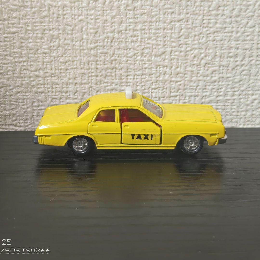 TOMICA　トミカ　ダッジコロネット　カスタムタクシー　箱付き