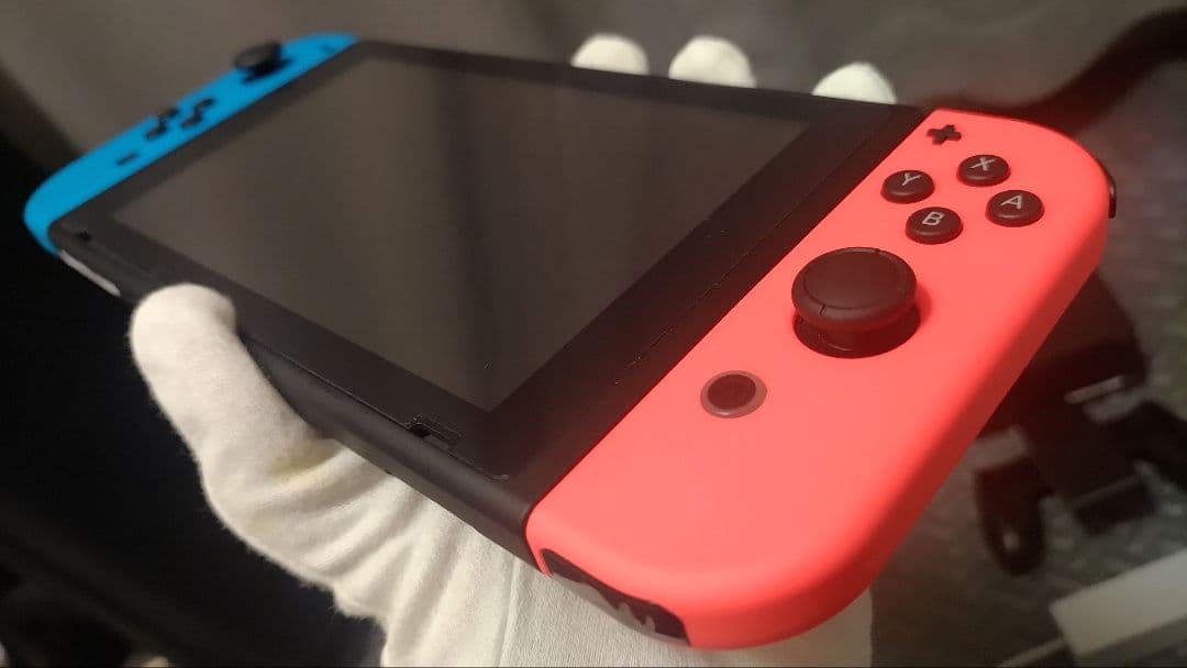Nintendo Switch 本体 Joy-Con(L)ブルー/(R)レッド