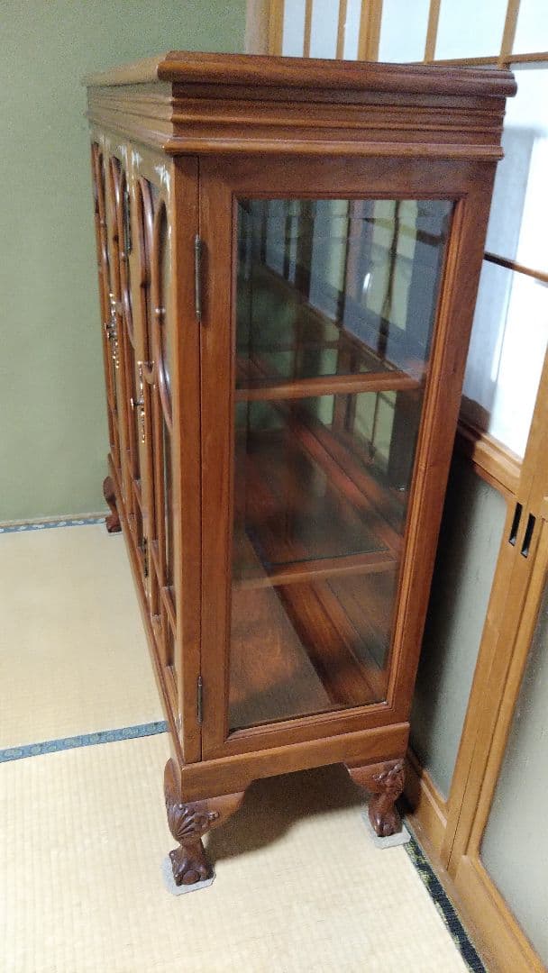 ※龍爪※アンティーク家具※幸運を招き入れ掴むクロウ&ボウル最高級木製ガラス3扉