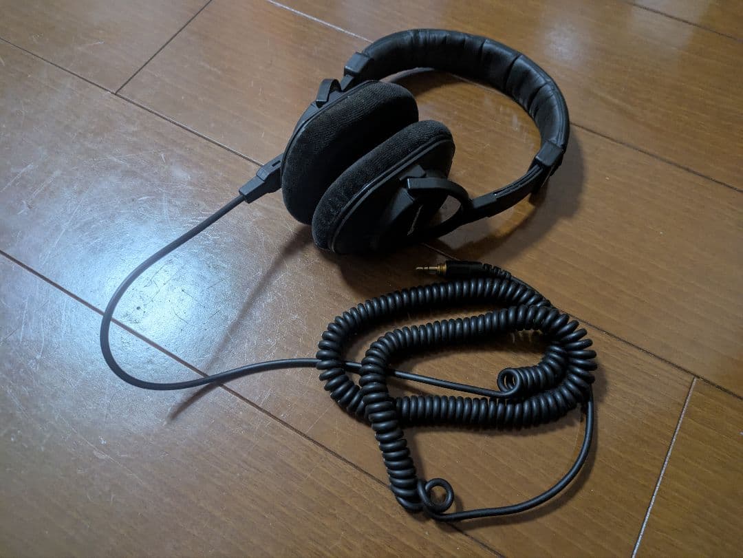 beyerdynamic DT 250 リケーブル可能ヘッドホン