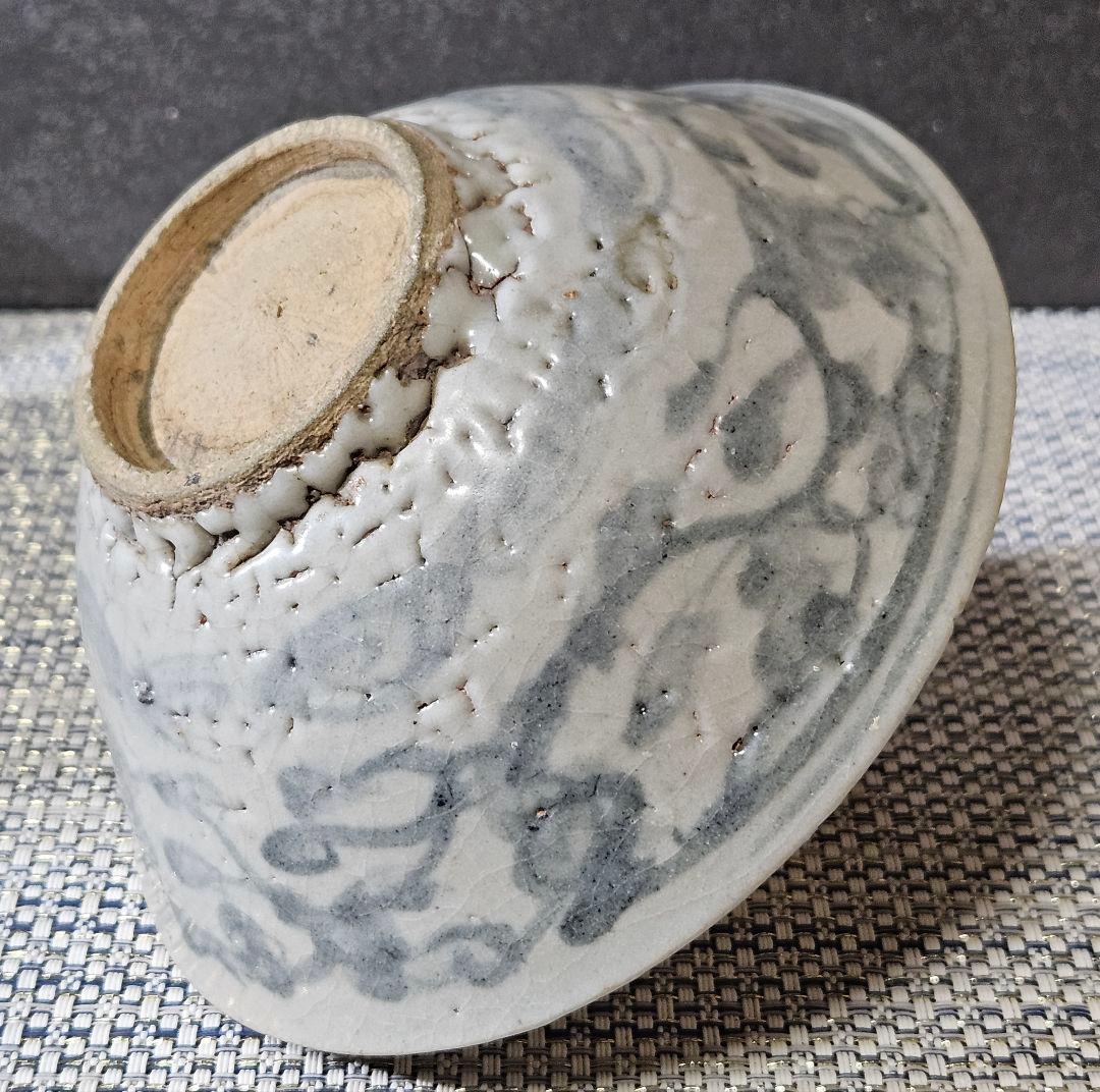 名碗❗】中国古陶磁器　明末～清初 福建琉球古窯　青華染付　唐草に渦巻文様 茶碗