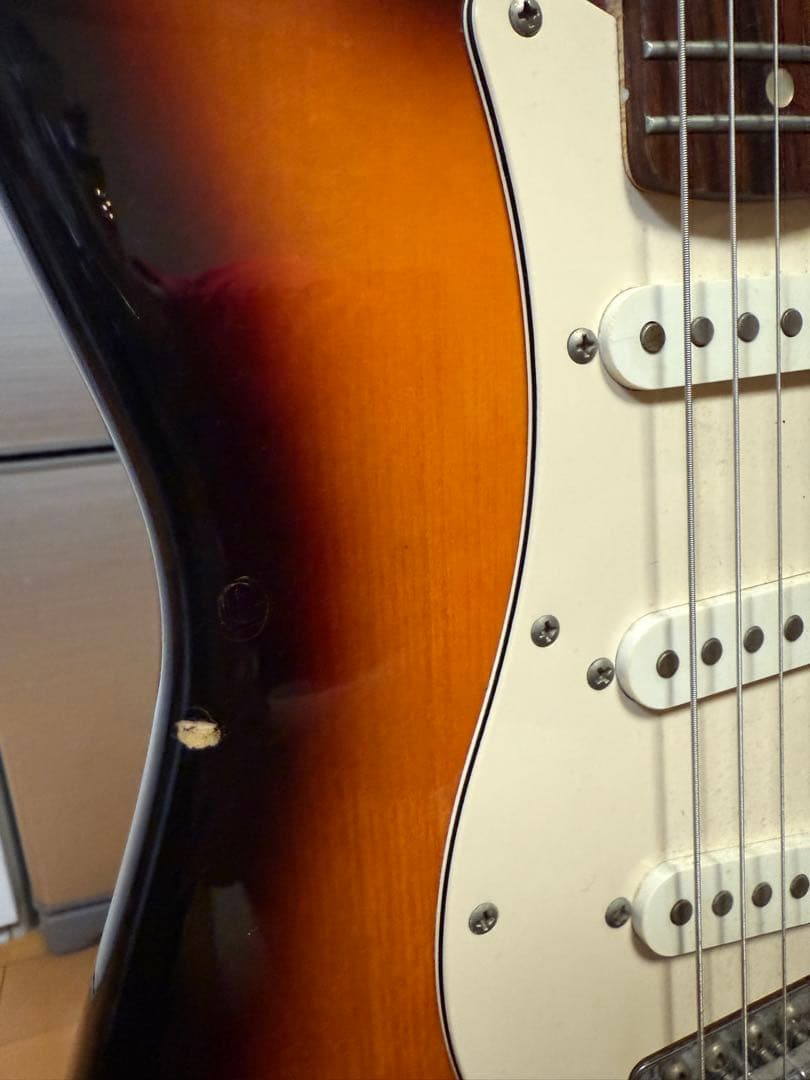 Squier Stratocaster サンバースト