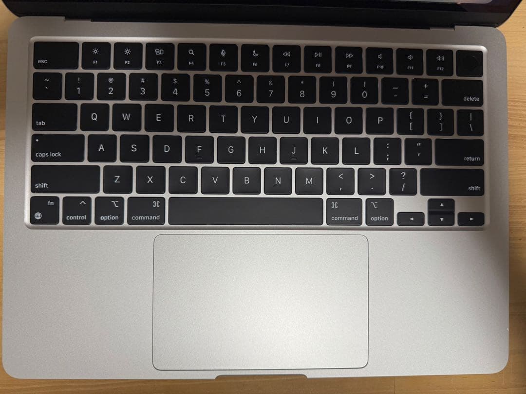 MacBook本体 MacBookAir M3 512GB 16GB 8Core10Core US