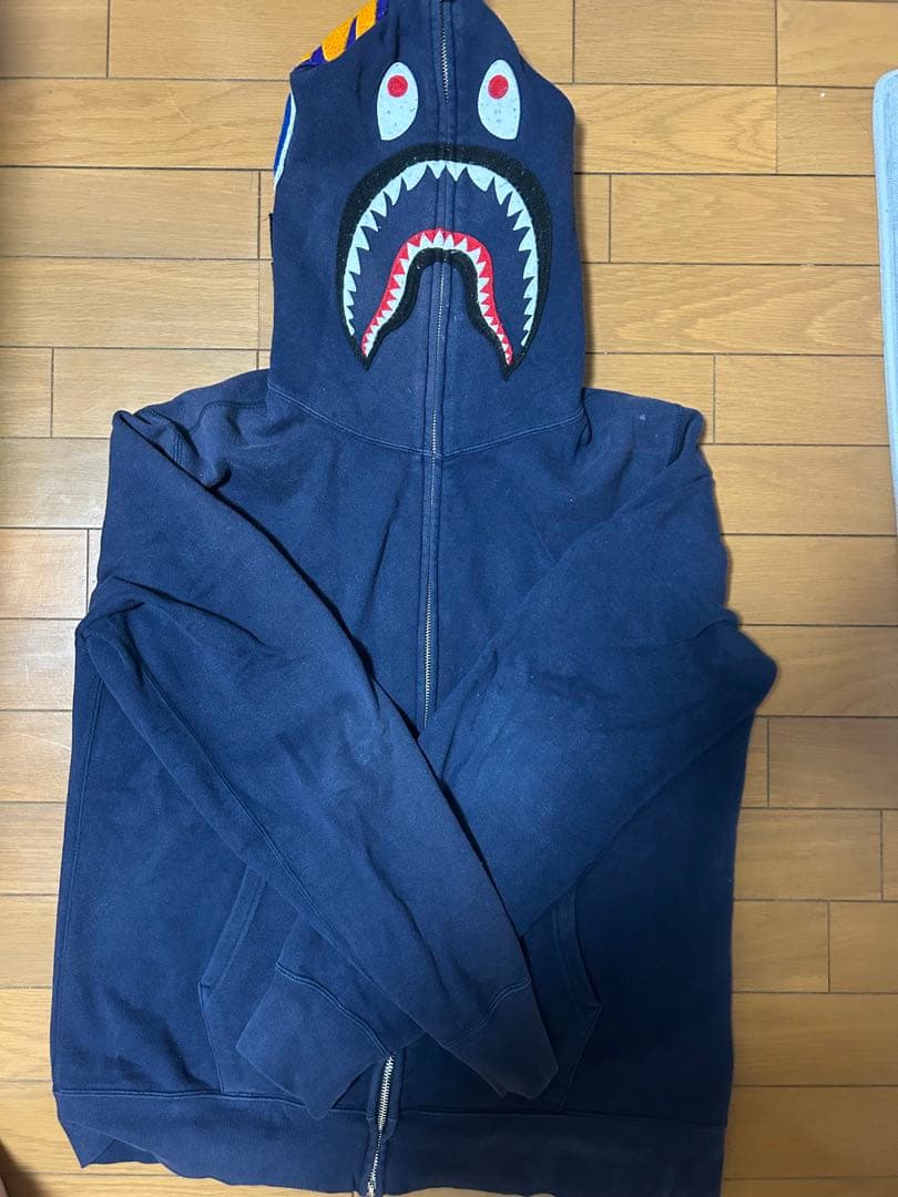 a bathing ape シャークパーカーXL