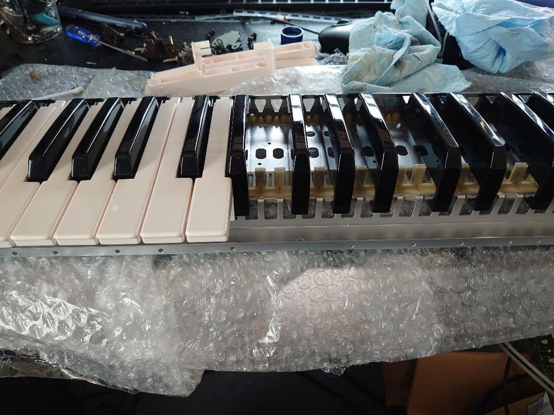 Yamaha DX-27 シンセサイザー 61鍵