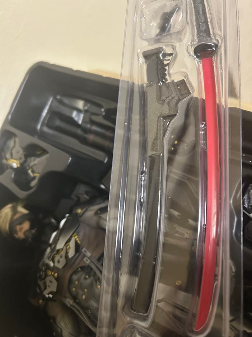 ロボット hot toys LGEAR RISING:REVENGEANCE