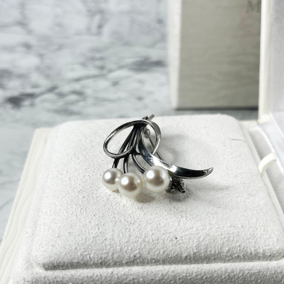 【美品✨】 MIKIMOTOブローチ フェザーモチーフ アコヤ真珠