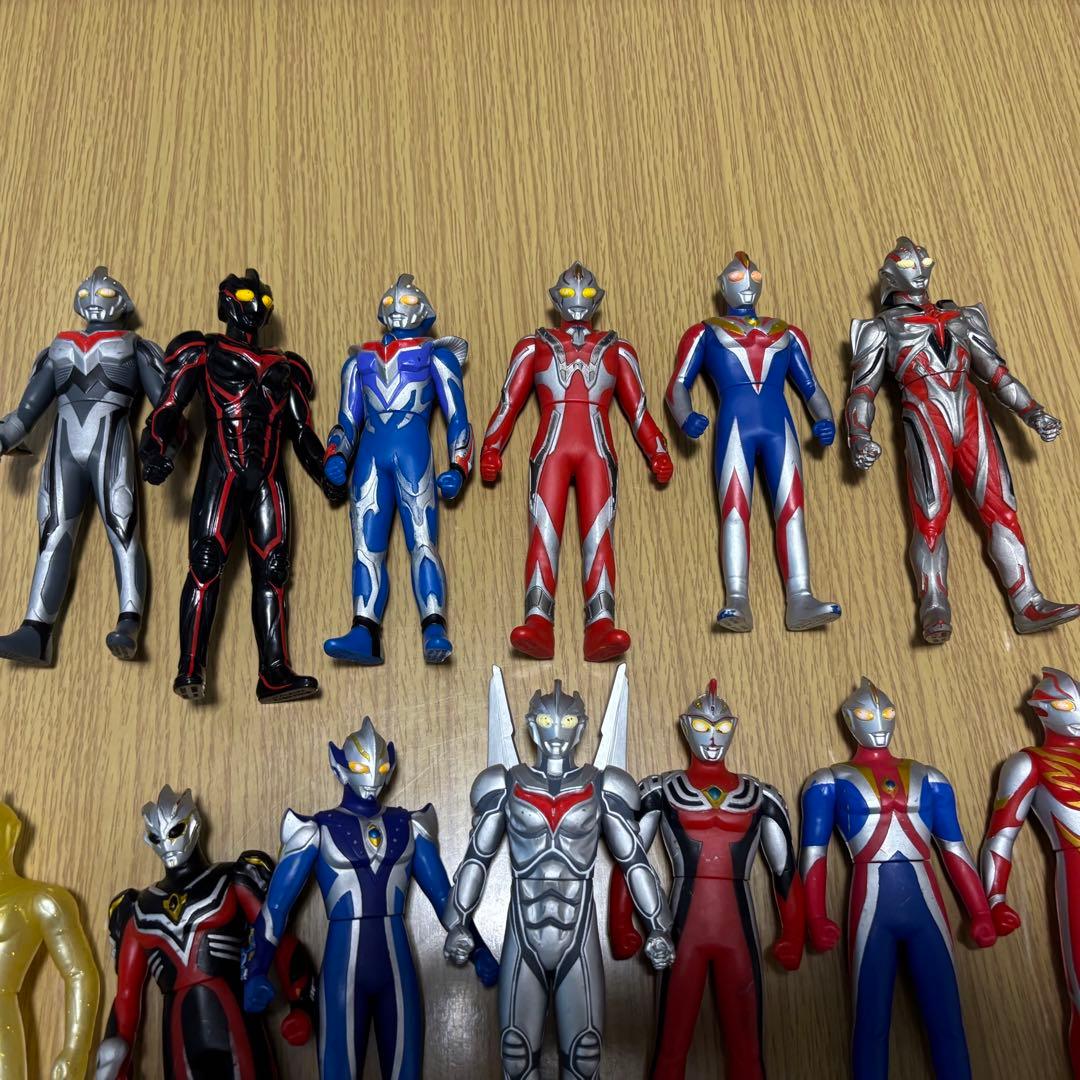 ウルトラマン フィギュア まとめ売り 34体