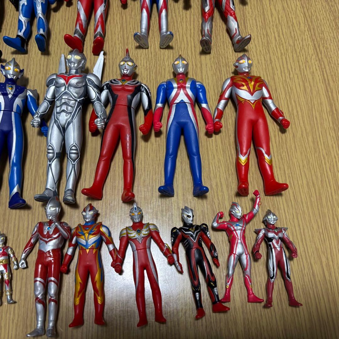 ウルトラマン フィギュア まとめ売り 34体