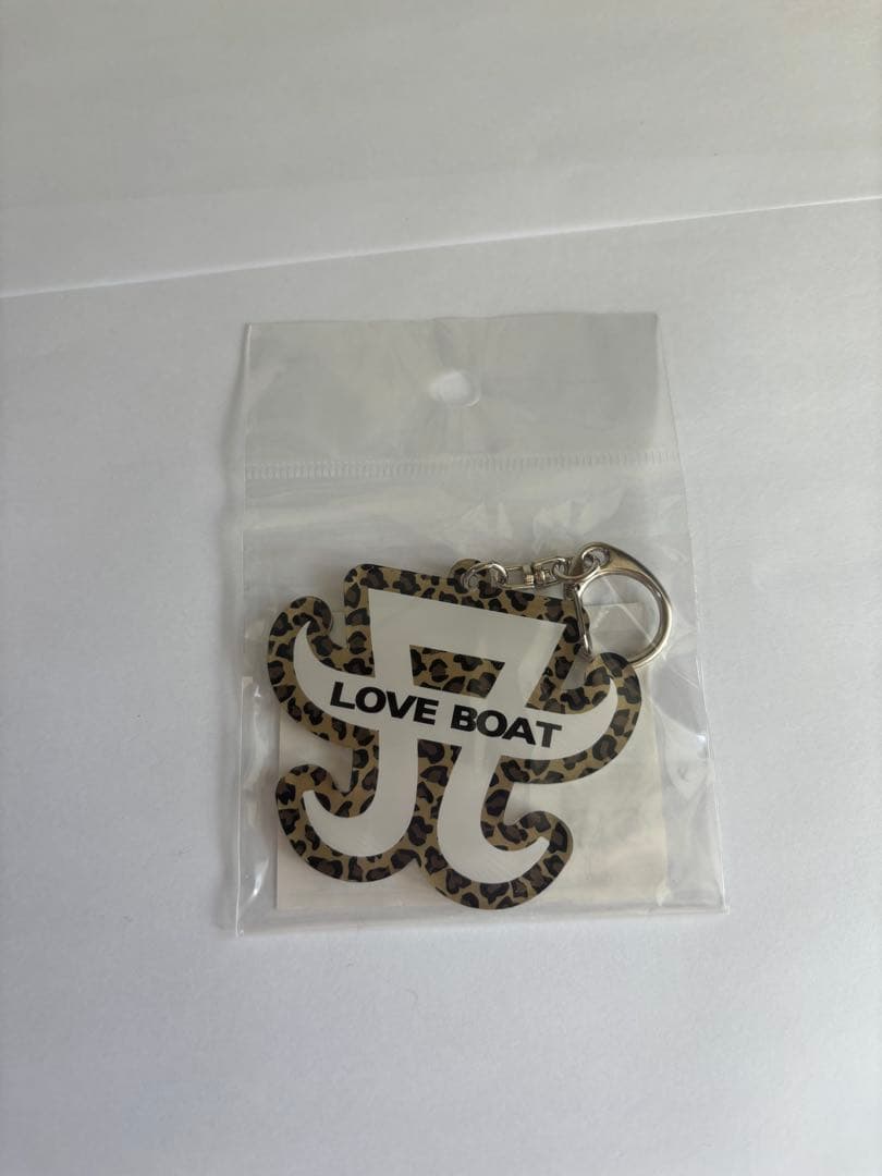 浜崎あゆみ　LOVE BOAT キーホルダー2個＋ミラー1個　計3個セット